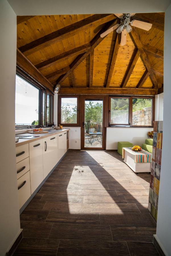 Poseydon Beach Bungalow Mlini Exterior photo